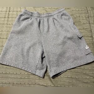 NIKE Fleece Cargo Shorts